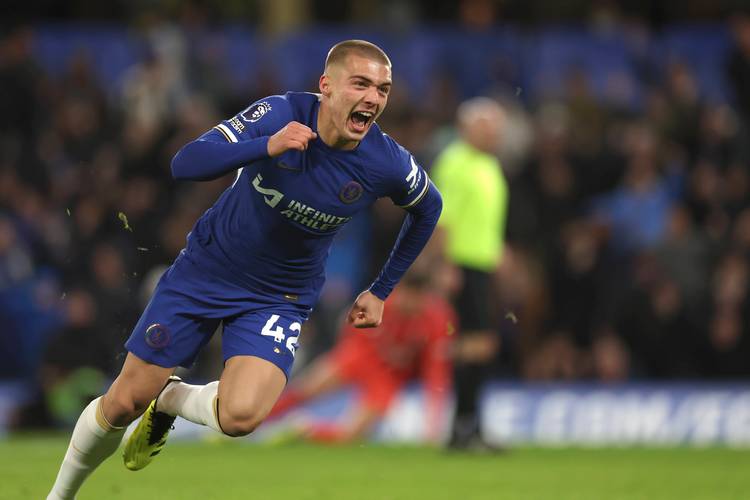 意甲最新积分战报：前2积分相同，米兰奇迹逆袭，热那亚绝杀