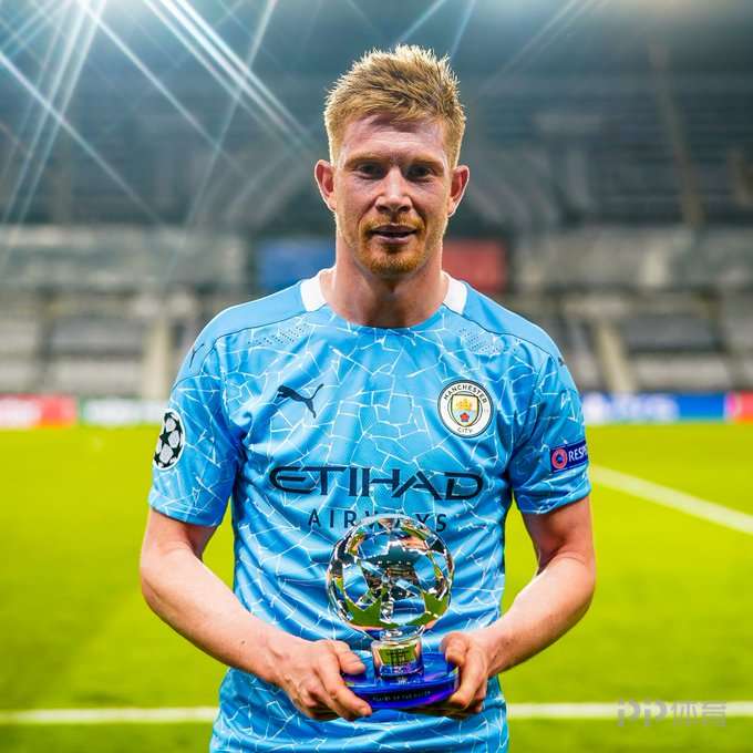 AC米兰中场拉比奥在接受《米兰体育报》采访时谈到...