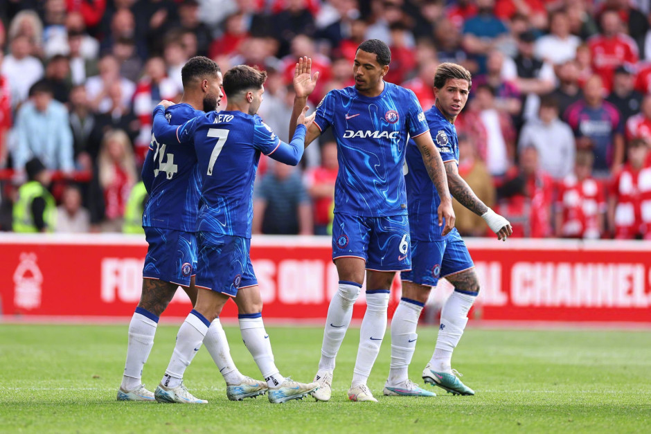 里沙利松晒AI制作孙兴慜雕像图，并艾特热刺官方“请安排”