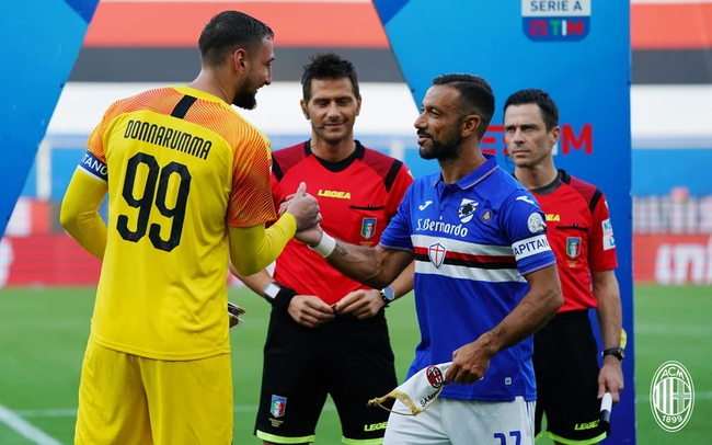 Shams：雄鹿球星字母哥因右小腿拉伤将缺席2-4周